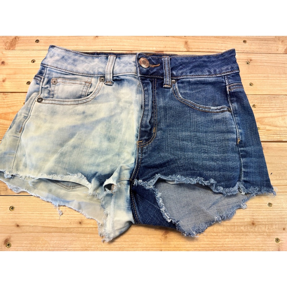 American Eagle Hi-Rise Shortie Two Tone Split Bleach Denim Shorts Womens 4